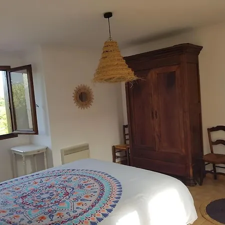Le Casteil Entre Et Montagne